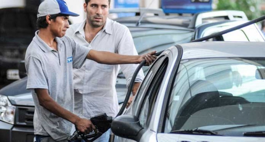 Extienden el congelamiento de combustibles