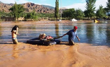 500 evacuados por el desborde del Río Grande en Tilcara