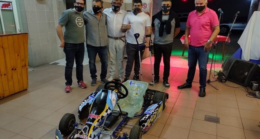 Presentación del primer karting eléctrico en el Bahía Blanca Automóvil Club