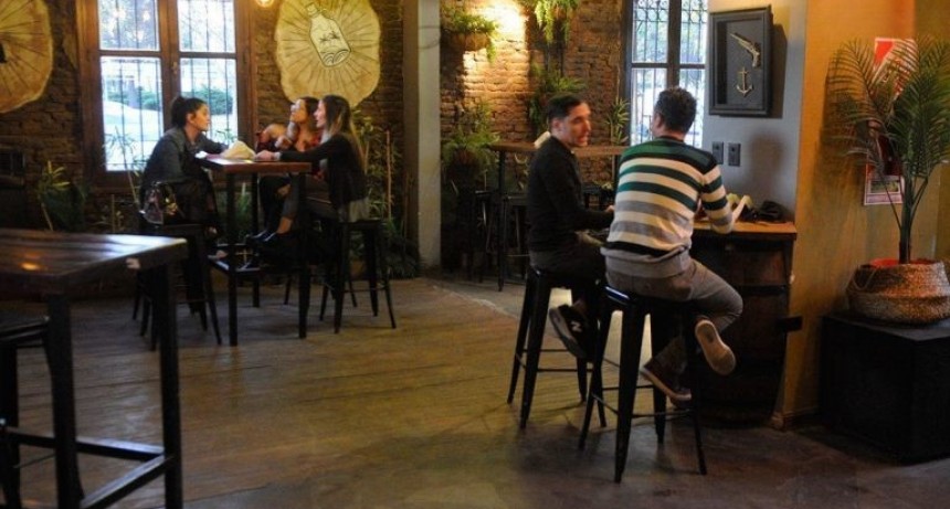 Se amplían horarios de gastronomía y eventos durante el fin de semana largo