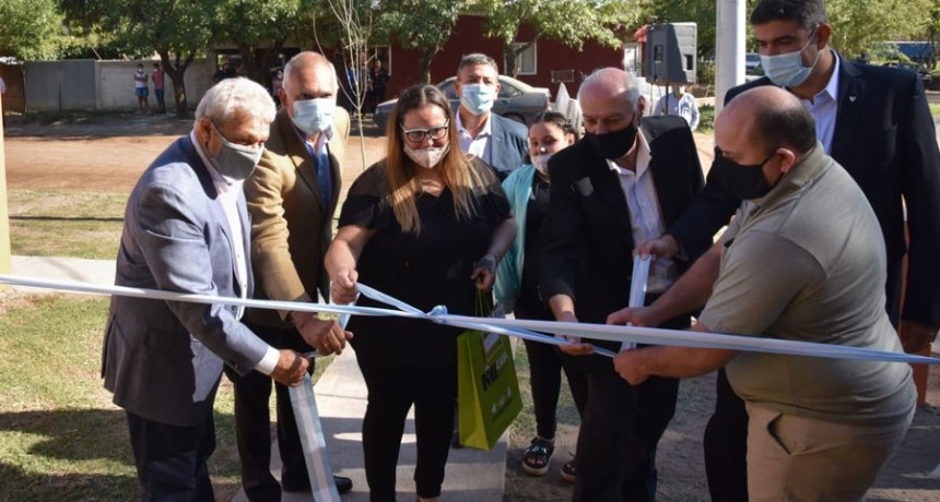 Entregaron 4 viviendas del Plan "Mi Casa" en Parera