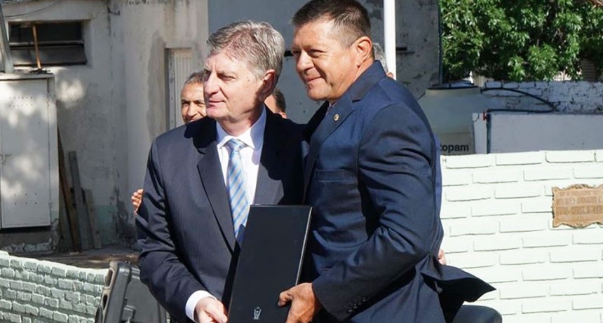 Ziliotto anunció un bono de $5 mil para los policías
