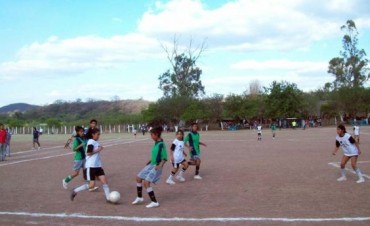 Torneo de fútbol femenino, este domingo en el Estadio Municipal
