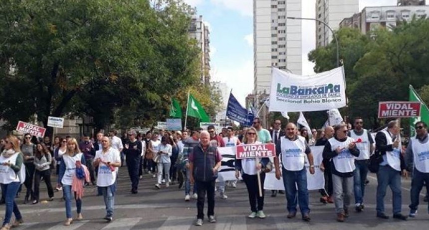 Bancarios postergaron el paro para la próxima semana