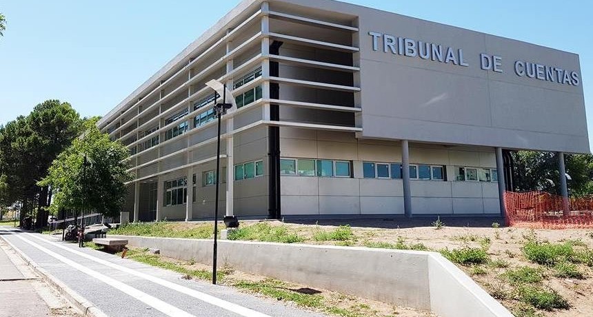 El Tribunal de Cuentas de La Pampa informó este jueves que semanas tras semanas aparecen nuevas facturas truchas en cinco comisiones de fomento.
