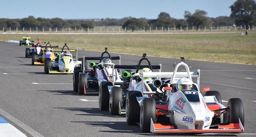 Onandia y Daniel Costa, los ganadores del Supercar