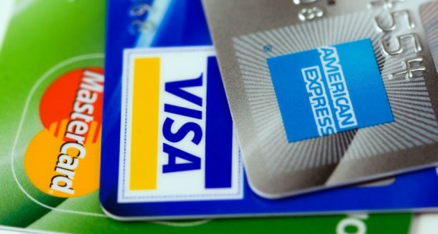 Se podrán financiar consumos en tarjetas de crédito con tres meses de gracia y en nueve cuotas