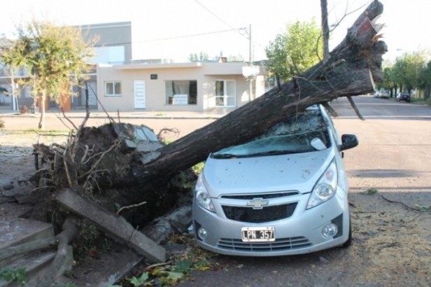 SALLIQUELÓ Graves daños produjo un temporal durante la madrugada