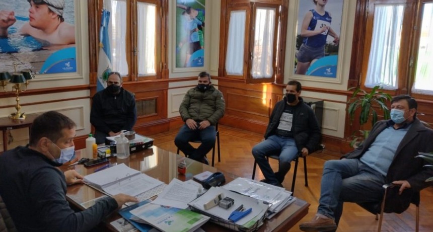 El Gobierno provincial y las ligas trabajan para la vuelta del fútbol