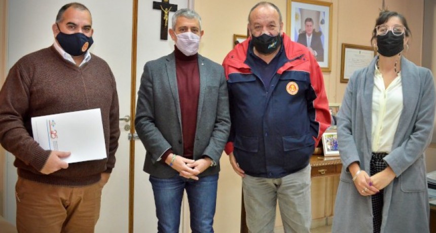 Bomberos piden adhesión a la ley nacional