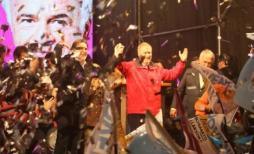 Cristina Kirchner felicitó a Schiaretti