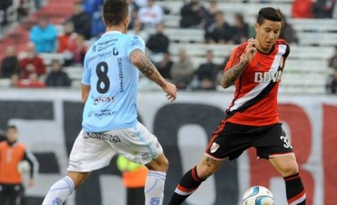 River igualó con Temperley