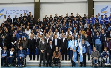 Mac Allister y Macri saludaron a los deportistas que competirán en los Juegos Olímpicos
