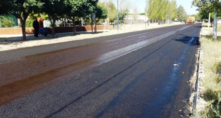 Asfaltan 77 cuadras en Santa Isabel