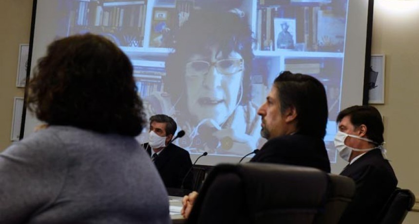 Docentes recibirán una suma extra de $ 4.840