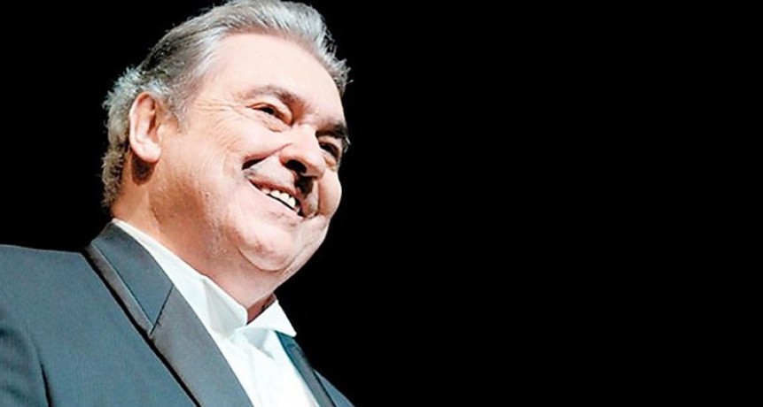 Llegan a Rancul los restos de Alberto Cortez