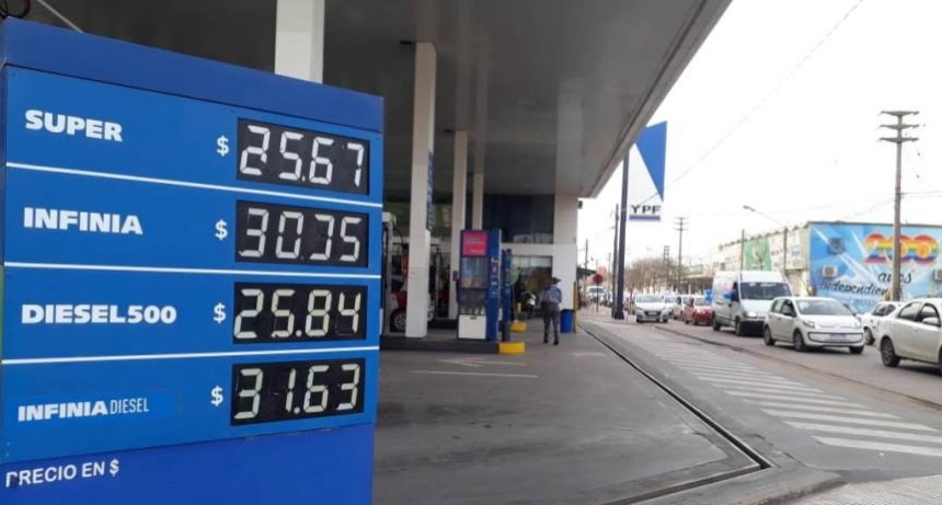 YPF volvió a aumentar: la nafta Infinia pasó los $30 en Santa Rosa