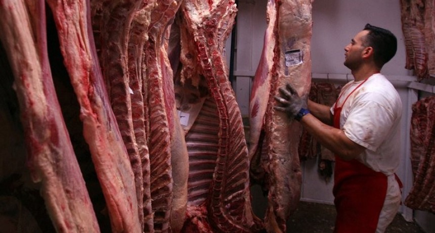 El video viral que muestra la goleada de Brasil a la Argentina en exportación de carne