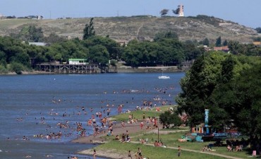 El gobierno promulgó la ley que restablece los feriados puente