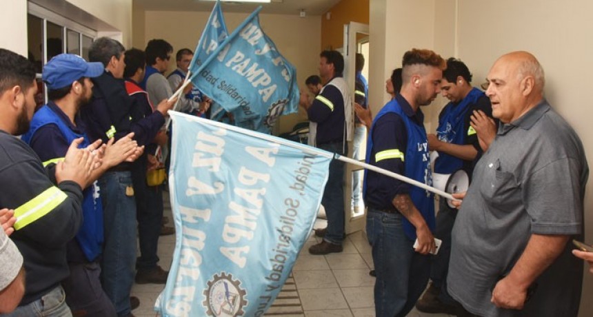 Aumento del 31% para Luz y Fuerza en las cooperativas
