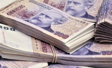 Para frenar al dólar, aumentarán las tasas de los plazos fijos