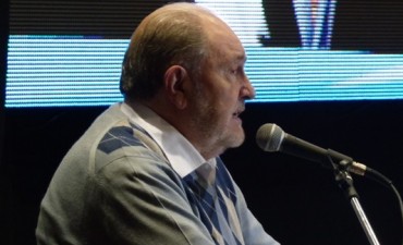 Verna va a Diputados por los nuevos ministerios