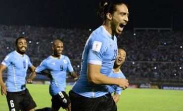 Uruguay goleó a Chile en Montevideo