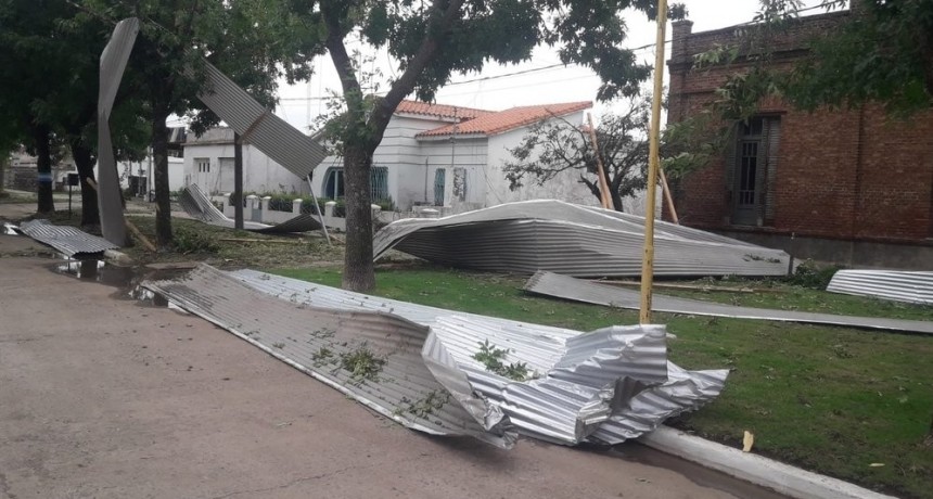 Más de 20 evacuados tras el temporal en San Jorge