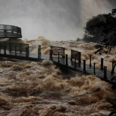 SE ESTABILIZA EL CAUDAL EN LAS CATARATAS