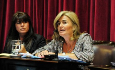 MEDIA SANCIÓN A LA REAPERTURA DEL CANJE